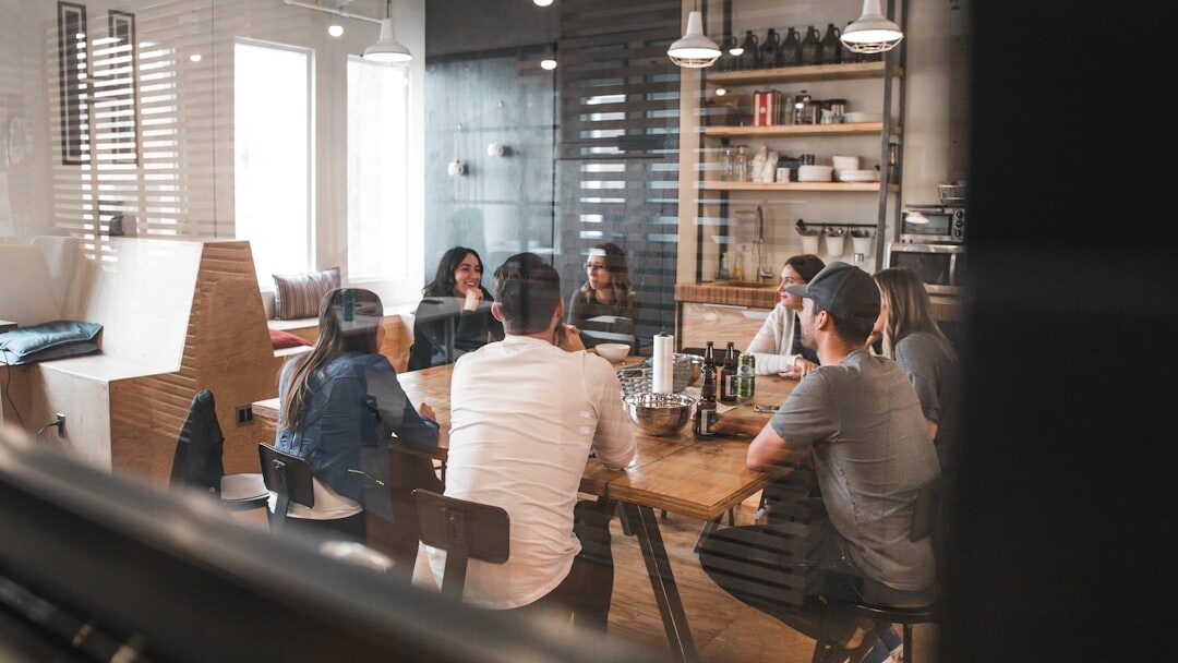 team brainstorming meeting